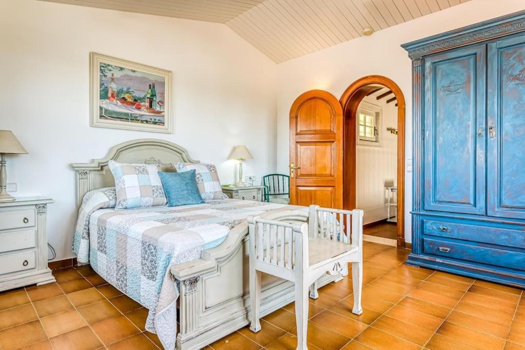 La Calma Espectacular Villa Con Jardin Y Piscina En Menorca S'Algar Eksteriør billede