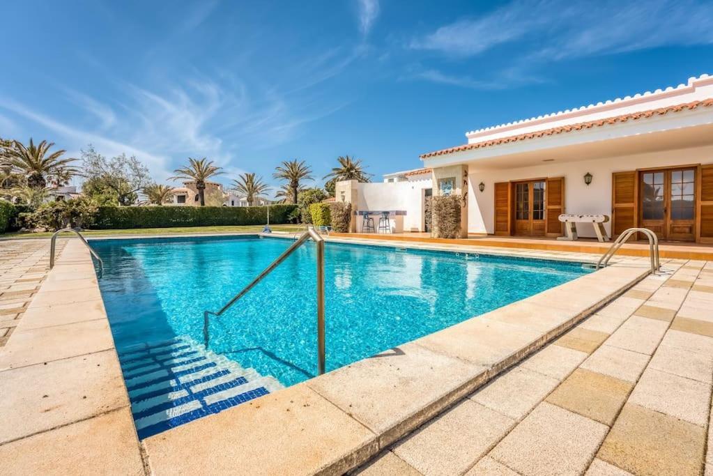 La Calma Espectacular Villa Con Jardin Y Piscina En Menorca S'Algar Eksteriør billede
