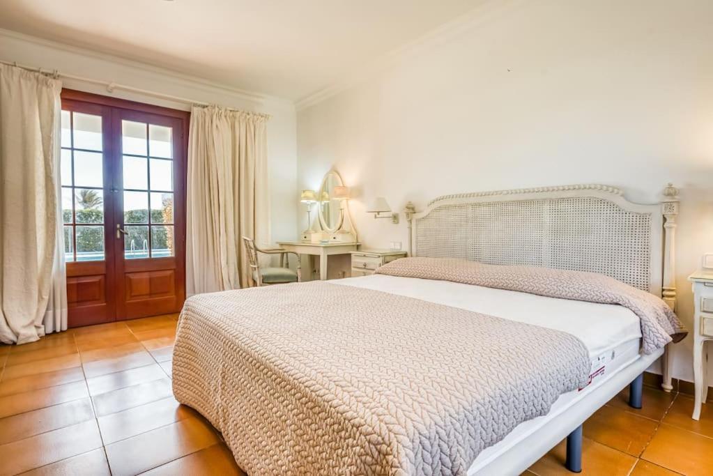 La Calma Espectacular Villa Con Jardin Y Piscina En Menorca S'Algar Eksteriør billede