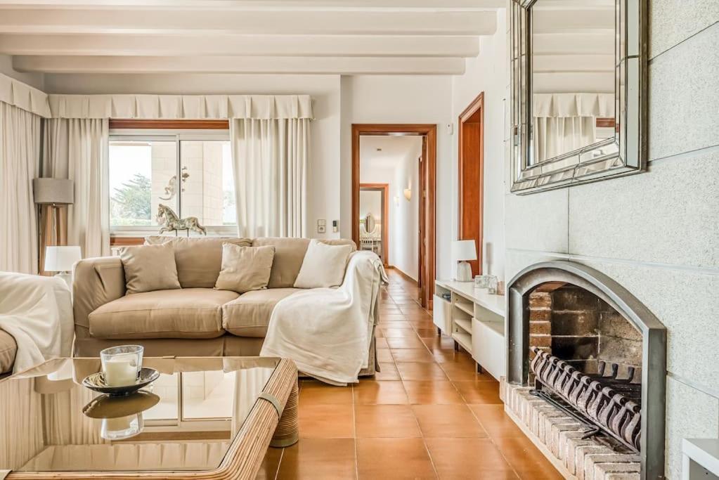 La Calma Espectacular Villa Con Jardin Y Piscina En Menorca S'Algar Eksteriør billede